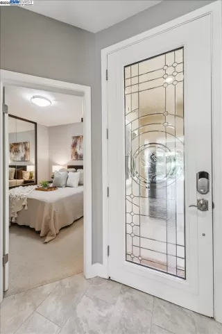 Photo #4: 41102229 Listing