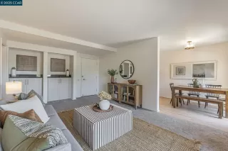 Photo #1: 41102293 Listing 