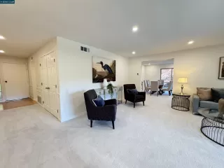 Photo #4: 41102371 Listing 