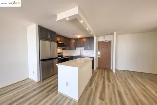 Photo #4: 41102379 Listing