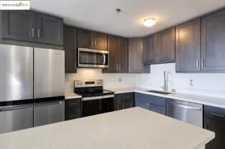 Photo #5: 41102379 Listing