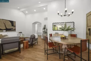 Photo #3: 41102422 Listing 