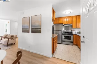 Photo #6: 41102431 Listing 