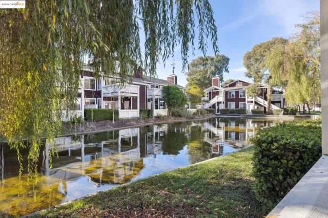 MLS: 41102472 Condo For Sale