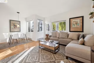 Photo #2: 41102472 Listing 