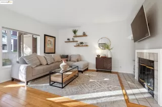 Photo #6: 41102472 Listing 