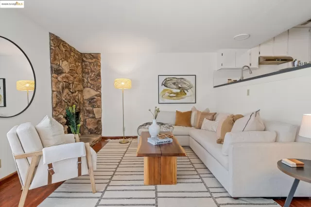 MLS: 41102517 Condo For Sale