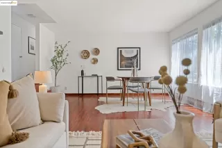 Photo #1: 41102517 Listing