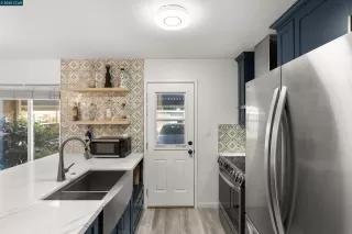 Photo #4: 41102546 Listing