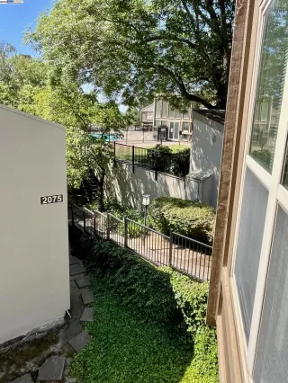 Photo #2: 41102582 Listing 