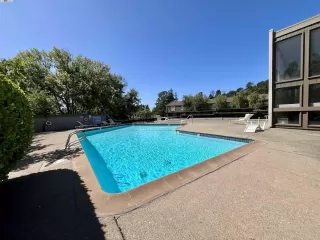 Photo #3: 41102582 Listing 