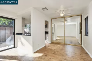 Photo #4: 41102610 Listing 