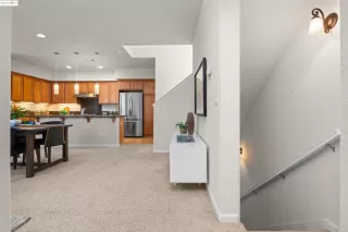 Photo #6: 41102625 Listing 