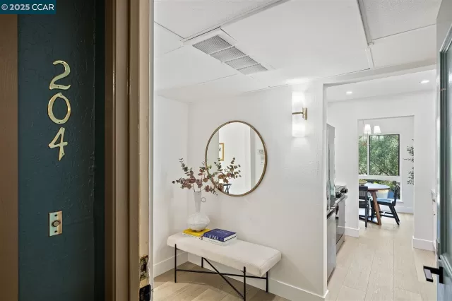 MLS: 41102632 Condo For Sale