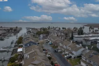 Photo #2: 41102652 Listing