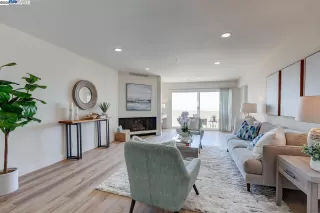 Photo #2: 41102653 Listing