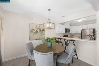 Photo #3: 41102655 Listing