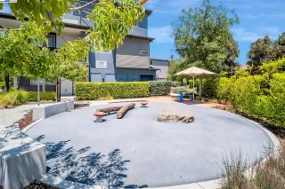 Photo #4: 41102657 Listing