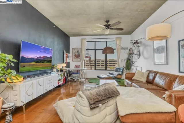 MLS: 41102680 Condo For Sale