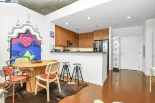 Photo #3: 41102680 Listing