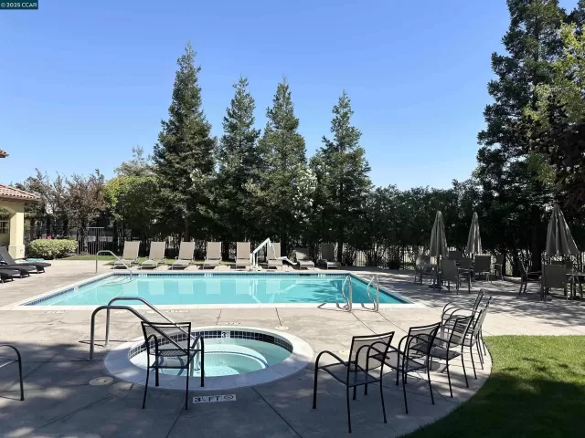 MLS: 41102684 Condo For Sale