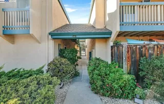 Click for more information on MLS # 41102694 : 3461 NORTON WAY # 8 More Details about MLS # 41102694 : 3461 NORTON WAY # 8