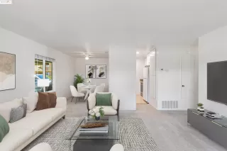 Photo #6: 41102723 Listing