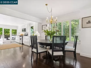 Photo #6: 41102801 Listing