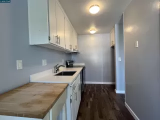 Photo #1: 41102819 Listing