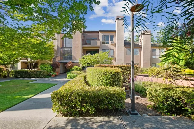 MLS: 41102855 Condo For Sale