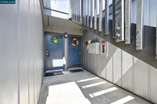 Photo #3: 41102885 Listing