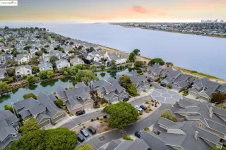 Photo #6: 41102893 Listing