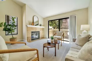 Photo #2: 41102954 Listing