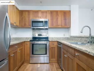 Photo #5: 41103018 Listing