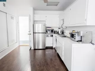 Photo #1: 41103045 Listing 