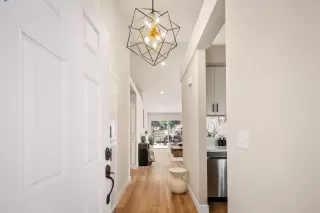 Photo #4: 41103055 Listing 