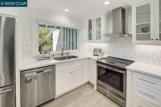 Photo #2: 41103072 Listing 