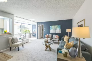 BERKELEY TOWNHOMES Condos for Sale Browse active condo listings in BERKELEY TOWNHOMES