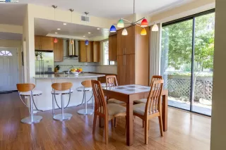 Photo #4: 41103150 Listing