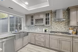 Photo #2: 41103217 Listing 