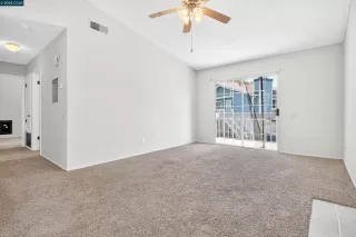 Photo #6: 41103230 Listing 