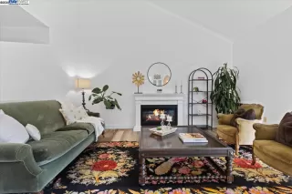 Photo #6: 41103232 Listing 