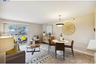 Photo #5: 41103264 Listing