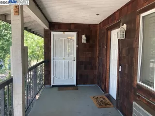 Photo #1: 41103278 Listing 