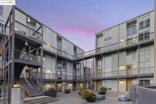 Photo #1: 41103290 Listing 