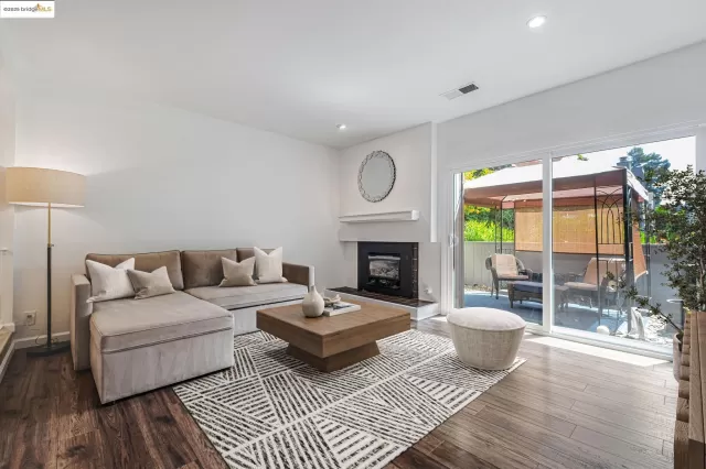 MLS: 41103321 Condo For Sale