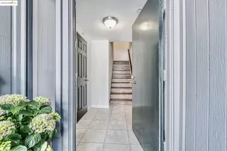 Photo #1: 41103321 Listing 