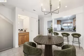 Photo #6: 41103321 Listing 