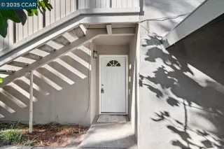More Details about MLS # 41103335 : 2422 PLEASANT HILL RD # 6