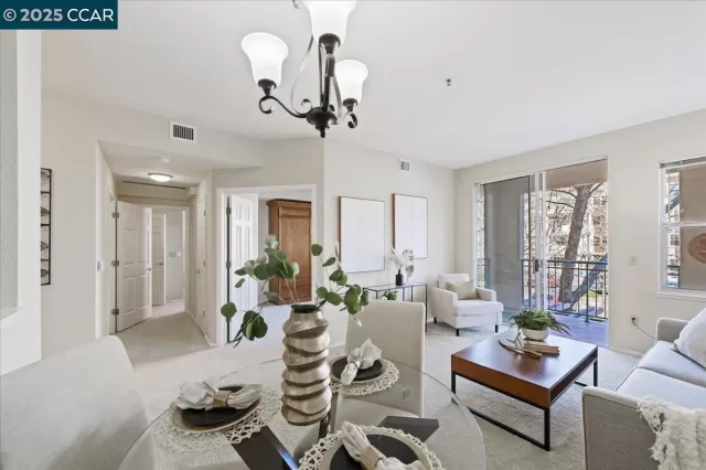 MLS: 41103360 Condo For Sale